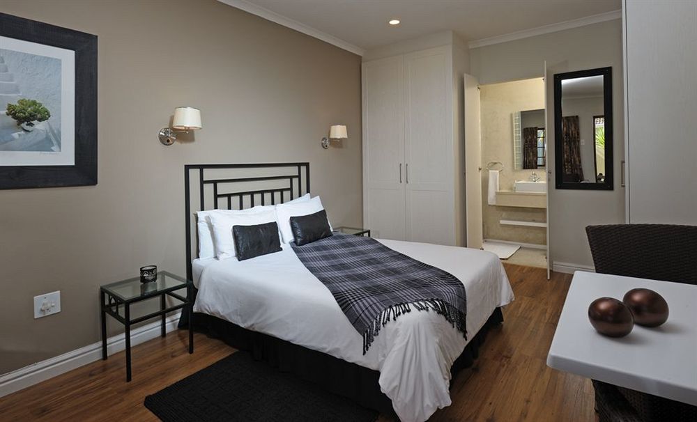 Algoa Guest House Summerstrand Порт Елизабет Екстериор снимка