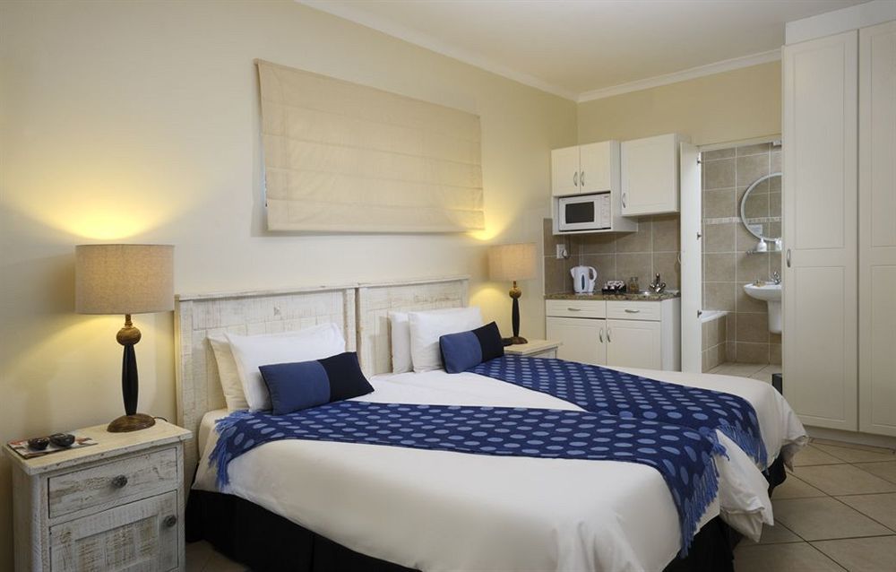 Algoa Guest House Summerstrand Порт Елизабет Екстериор снимка