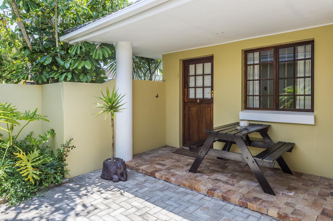 Algoa Guest House Summerstrand Порт Елизабет Екстериор снимка