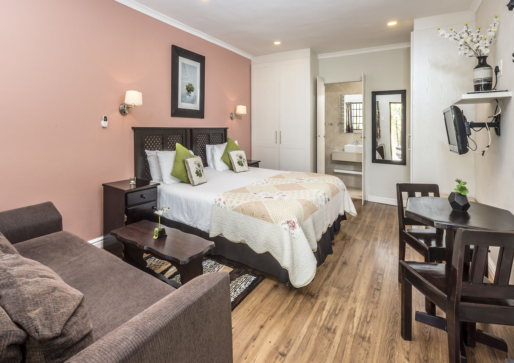Algoa Guest House Summerstrand Порт Елизабет Екстериор снимка