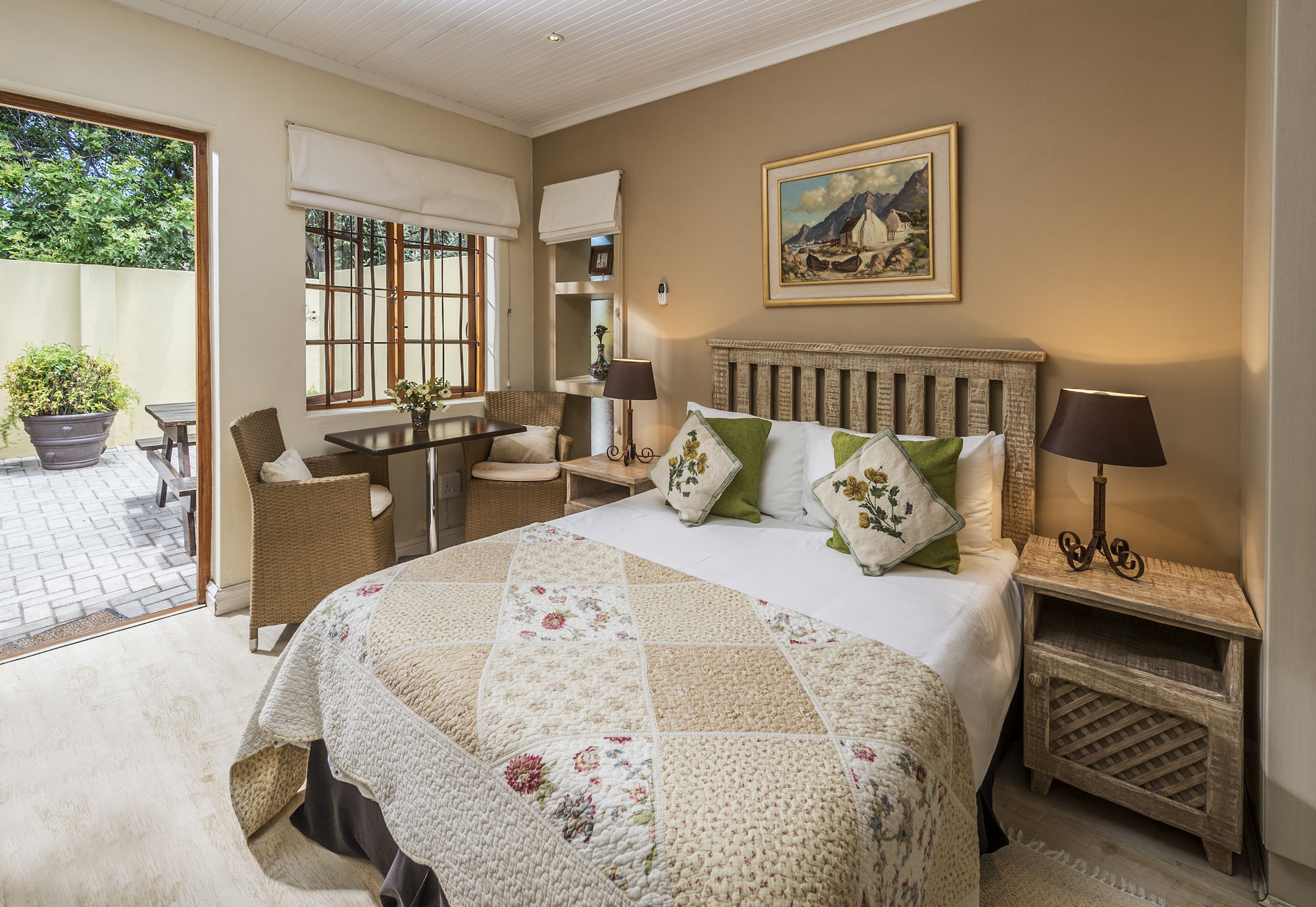 Algoa Guest House Summerstrand Порт Елизабет Екстериор снимка