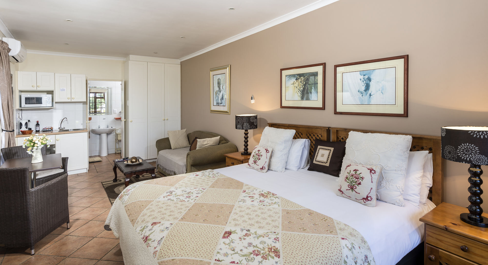 Algoa Guest House Summerstrand Порт Елизабет Екстериор снимка